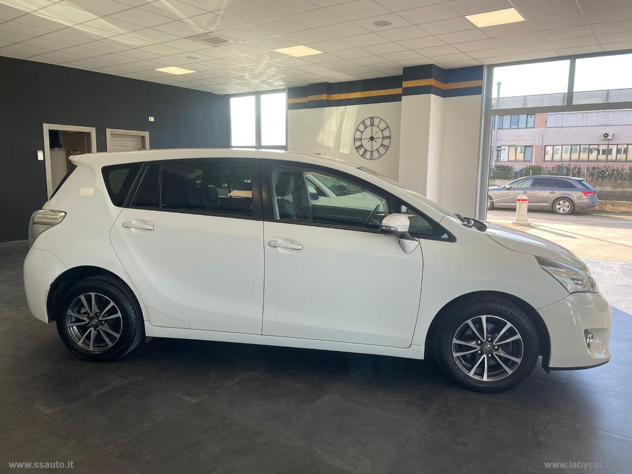 TOYOTA Verso 1.6 D-4D Style 7 posti