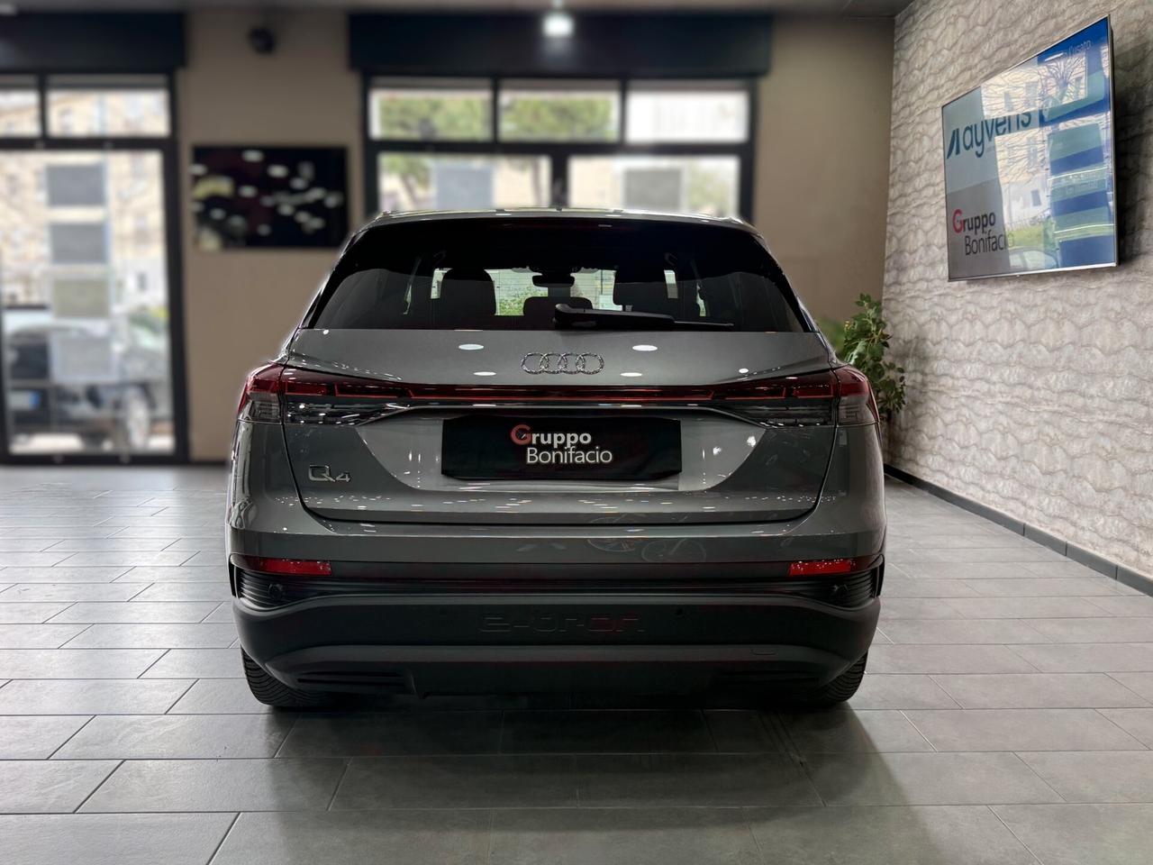 Audi Q4 35 e-tron Business Advanced