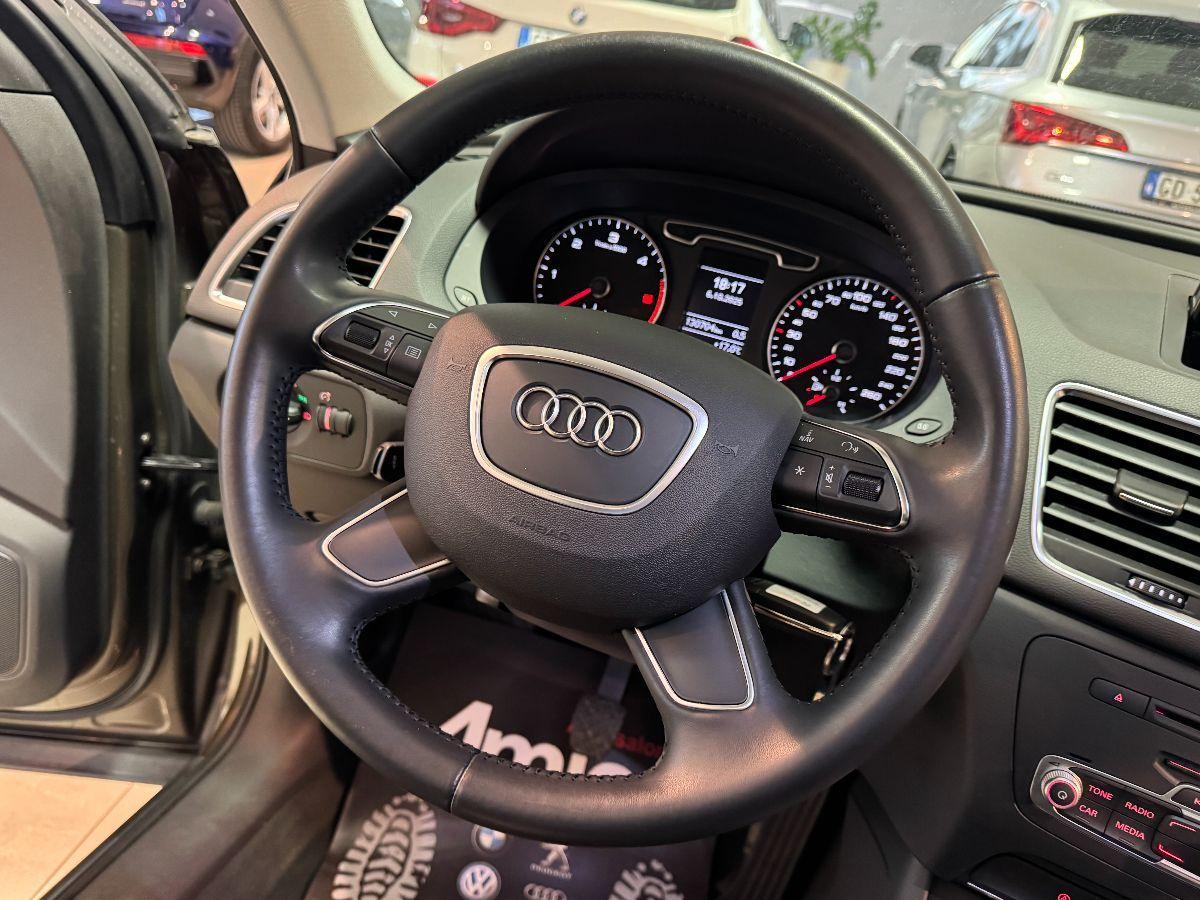 AUDI Q3 2.0 TDI quattro Advanced Plus Tetto/Navi/LED