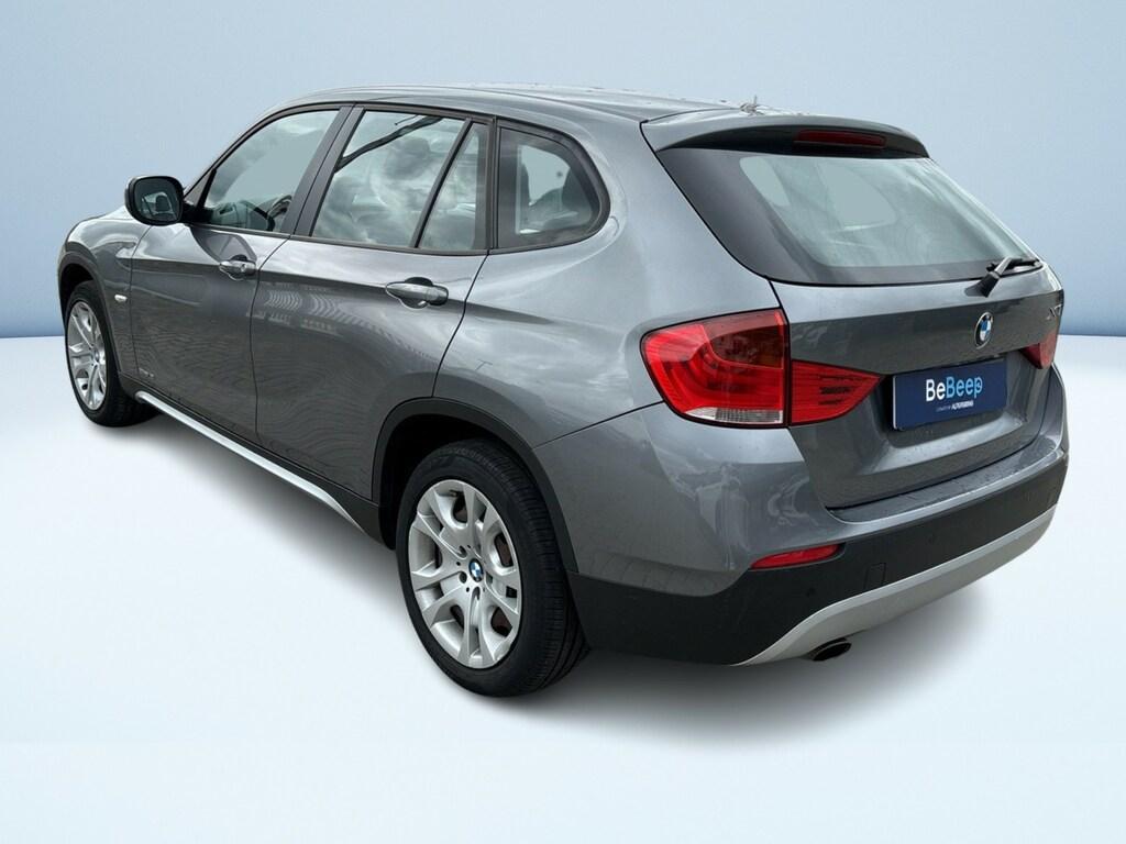 BMW X1 18 i Attiva sDrive