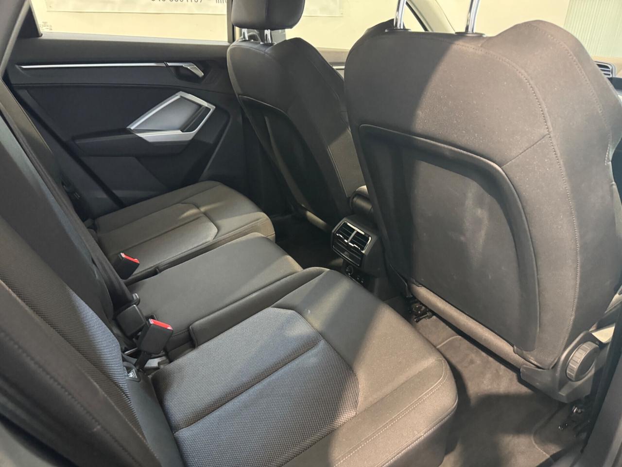 Audi Q3 Sportback 35 TDI S tronic Business Plus