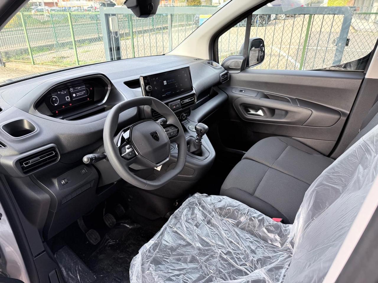 PEUGEOT Partner 1.5 diesel 100cv S&S L1 € 18900 + IVA