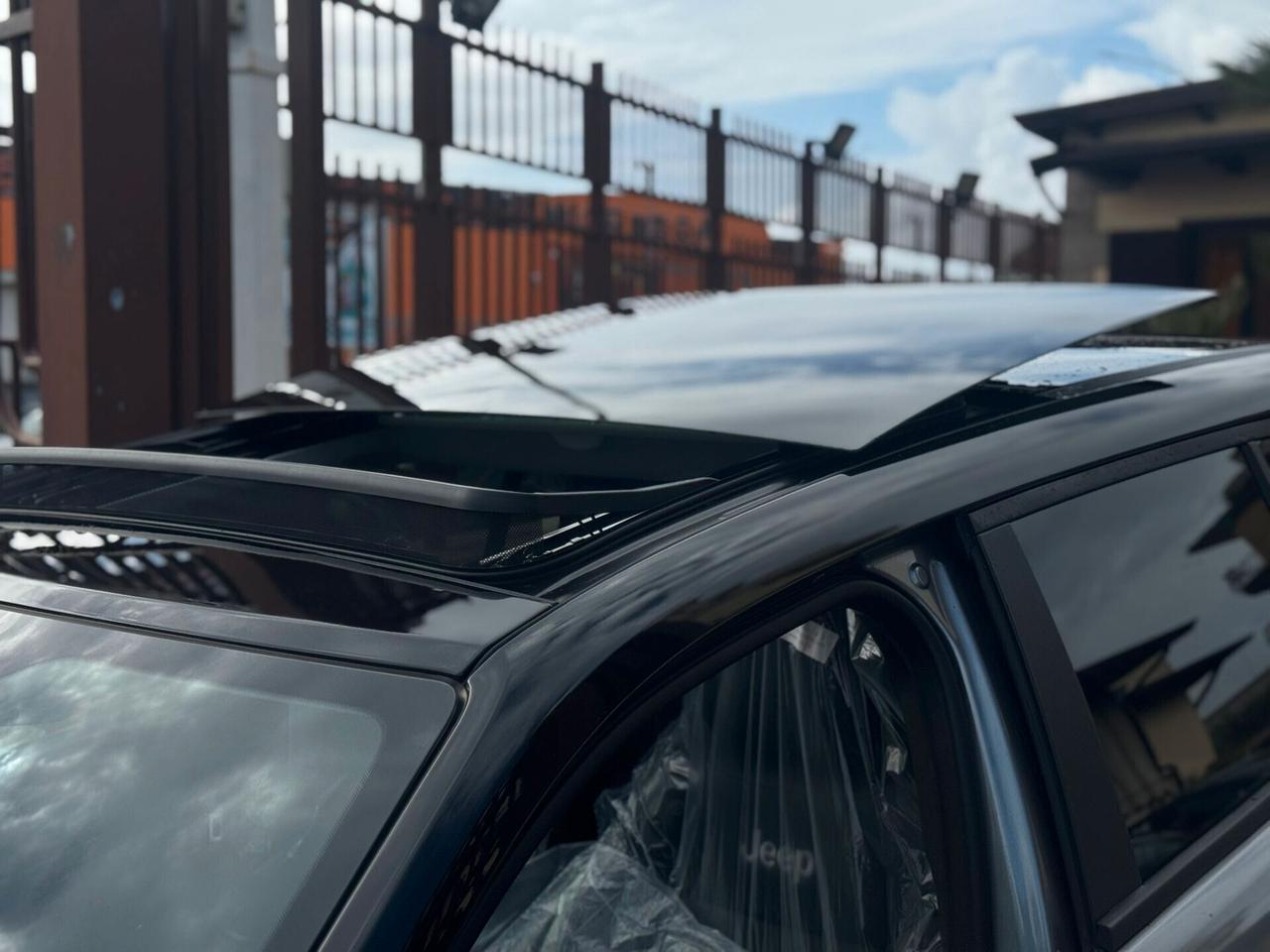 Jeep Avenger 1.2 Turbo 100 CV Summit