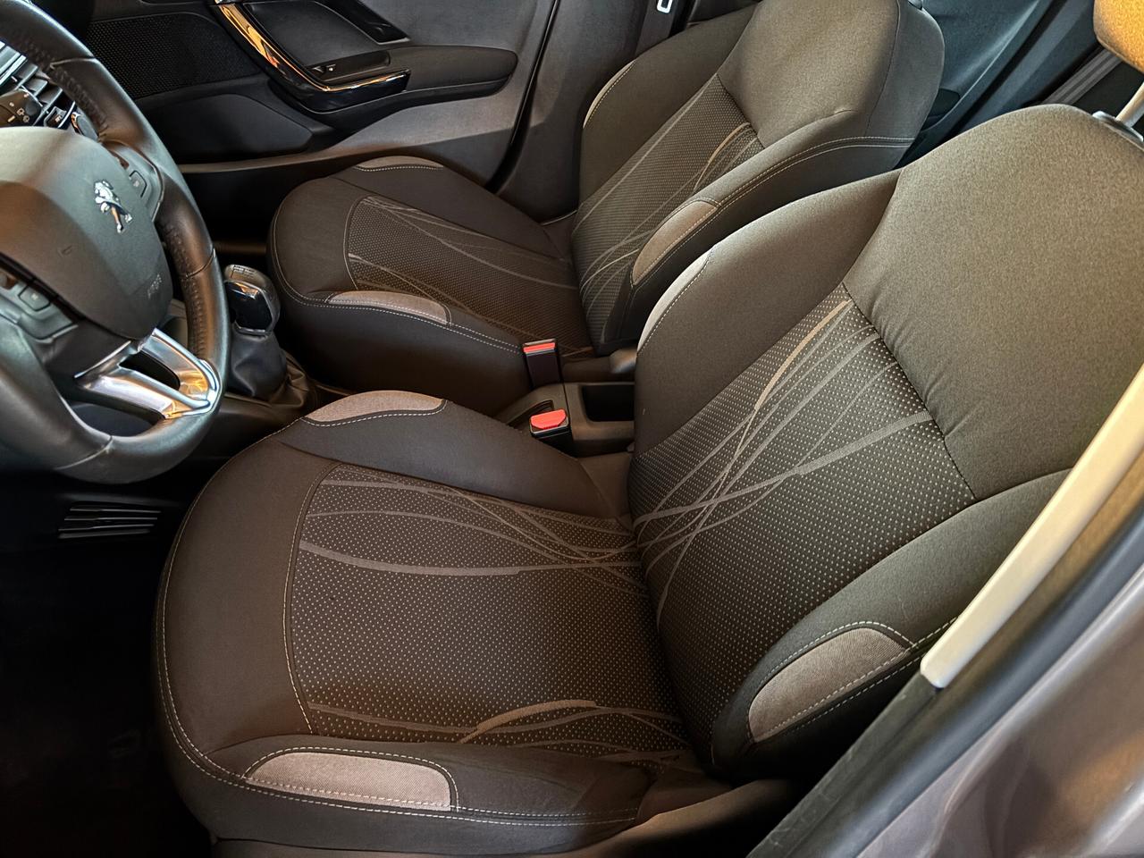 Peugeot 208 1.2 PureTech 82CV Allure NEOPATENTATO