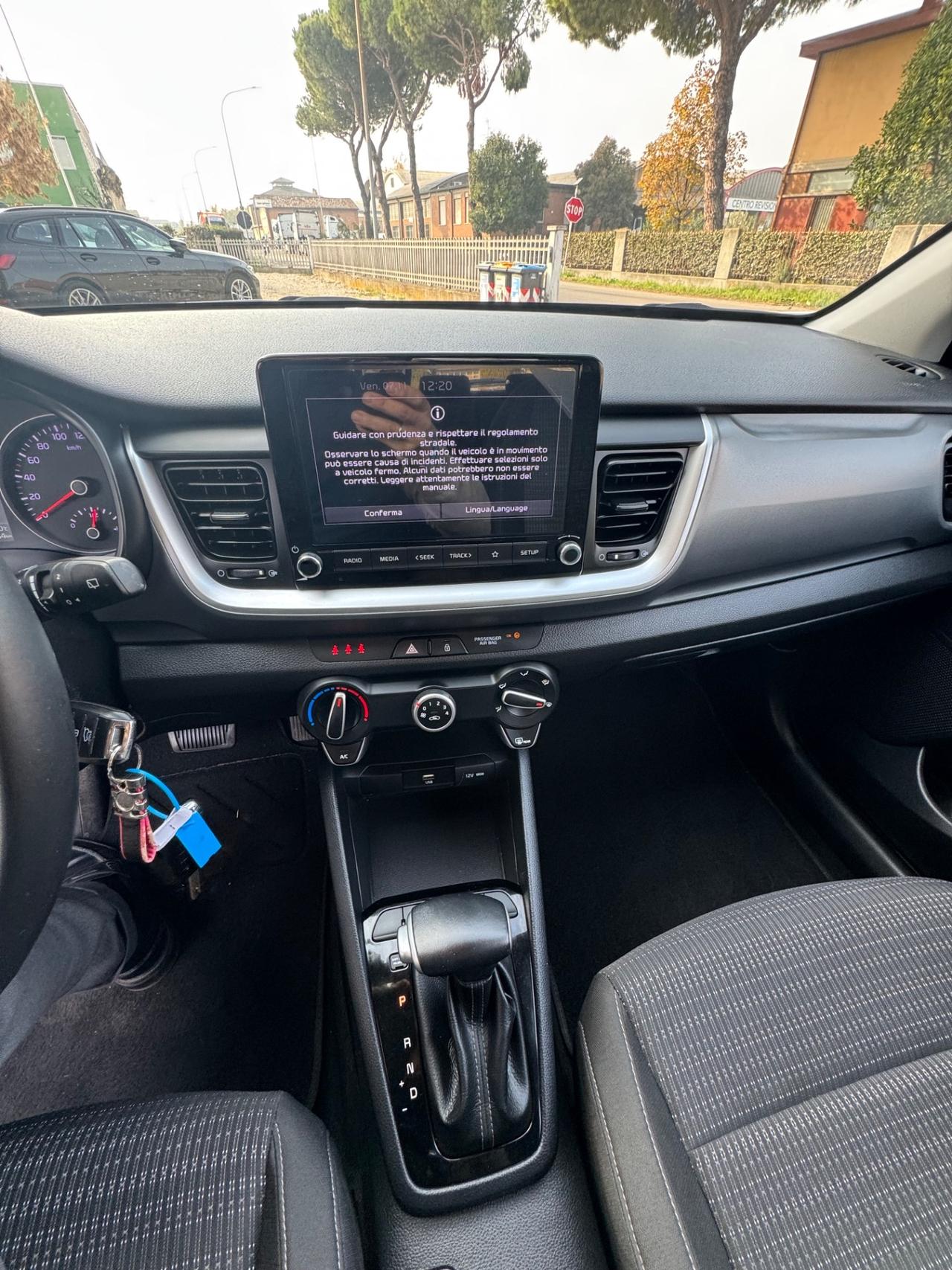 Kia Stonic 1.0 T-GDi 120 CV MHEV DCT Style