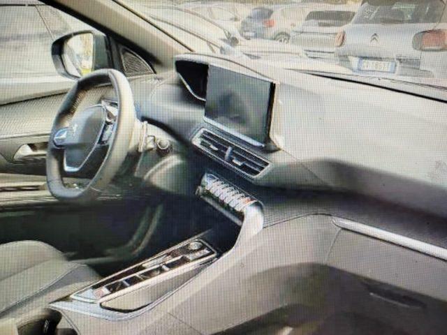 PEUGEOT 3008 BlueHDi 130 S&S EAT8 Allure Pack