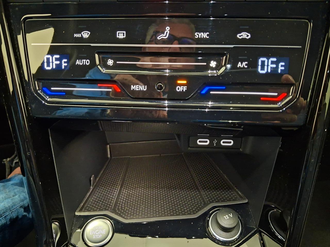 Volkswagen T-Roc 2.0 TDI SCR 150 CV DSG R-Line