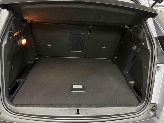 PEUGEOT 3008 BlueHDi 130 S&S EAT8 Allure