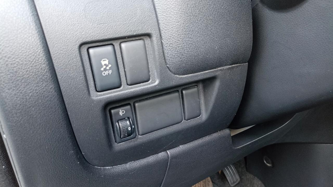 Nissan Micra 1.2 12V 5 porte Comfort (neopatentati)