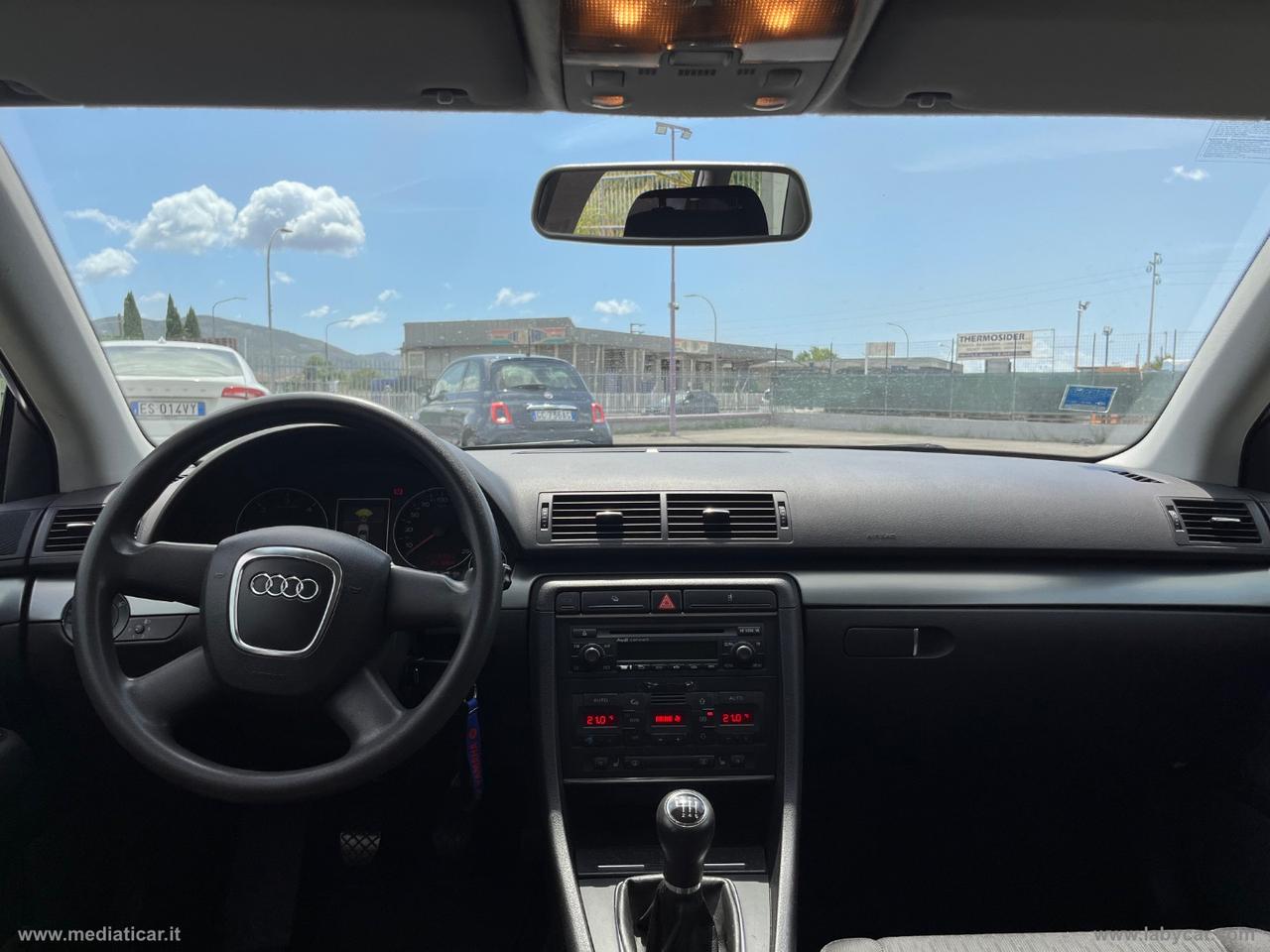 AUDI A4 2.0 16V TDI Avant Sport