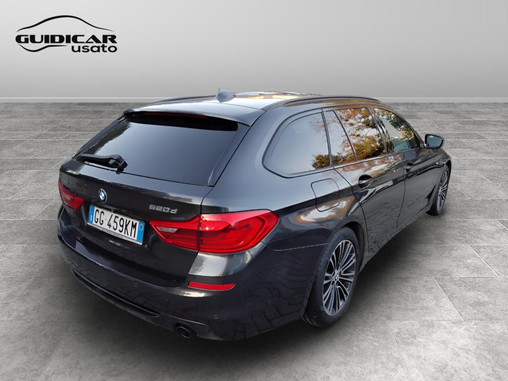 BMW Serie 5 G31 2020 Touring LCI - 520d Touring mhev 48V xdrive Luxury auto