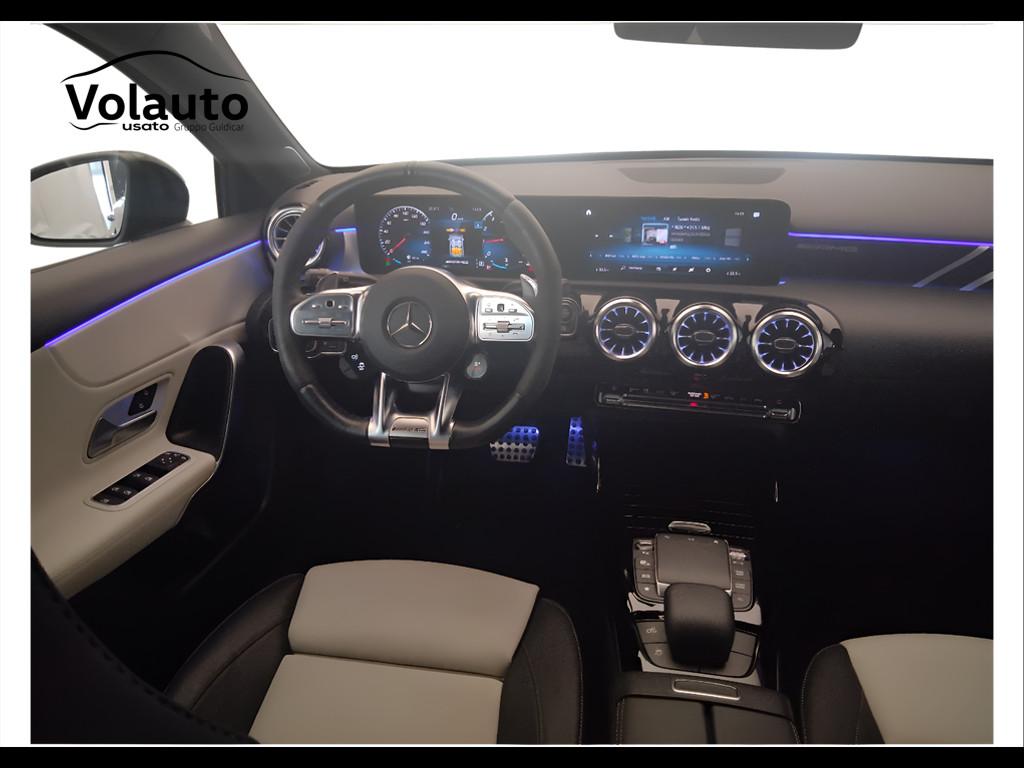 Mercedes-Benz Classe A - W177 2018 - A AMG 35 4matic auto