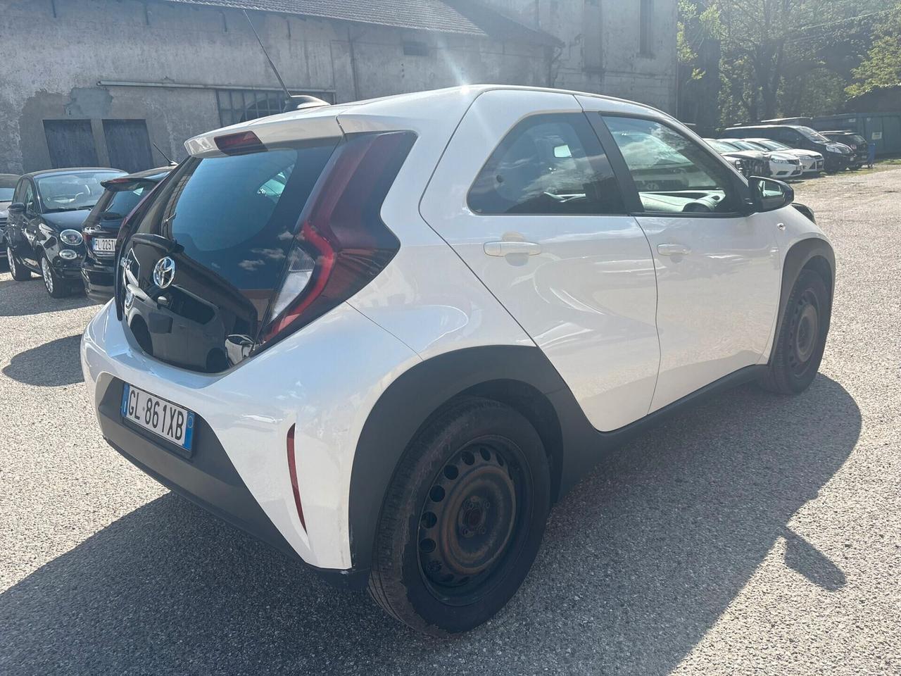 Toyota Aygo X 2022 Active S-CVT – Compatta, Stilosa e Super Accessoriata!