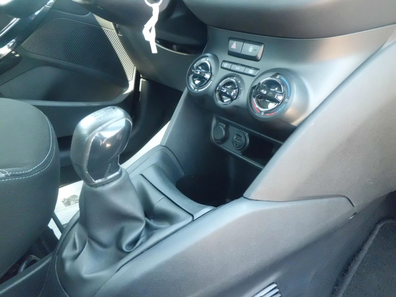 Peugeot 208 1.2 VTi 82 CV 5 porte Allure