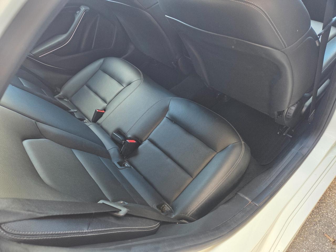 MERCEDES A180 1.5 DCI 110 CV ANNO 2016 KM CERTIF