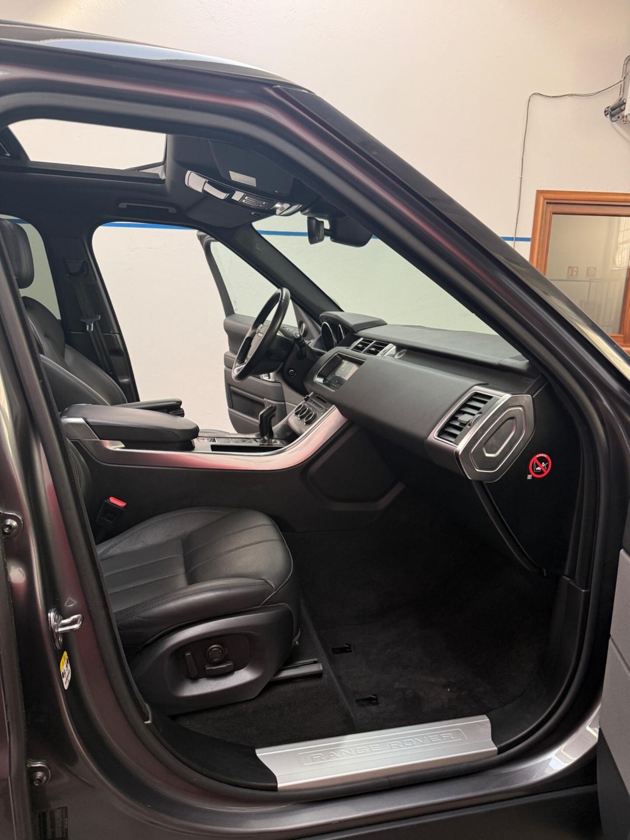 Land Rover Range Rover Sport Range Rover Sport 2.0 HSE Dynamic 240CV