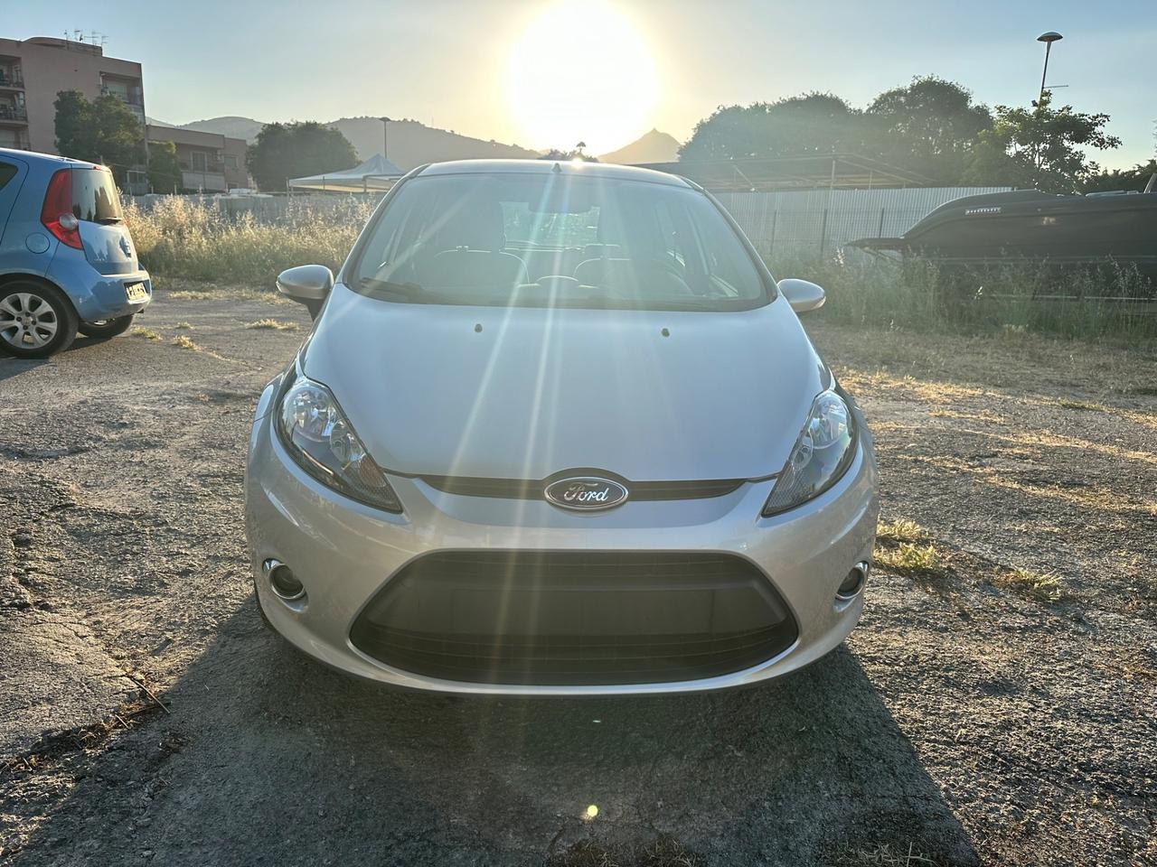 Ford Fiesta 1.4 TDCi 70CV 5 porte Titanium