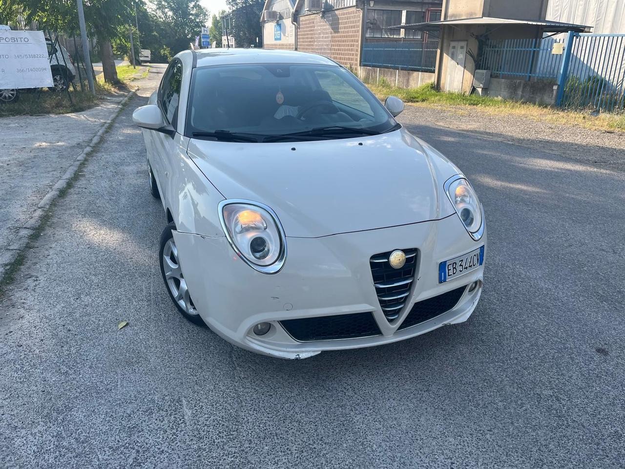 Alfa Romeo MiTo 1.3 JTDm-2 95 CV S&S Distinctive Sport Pack