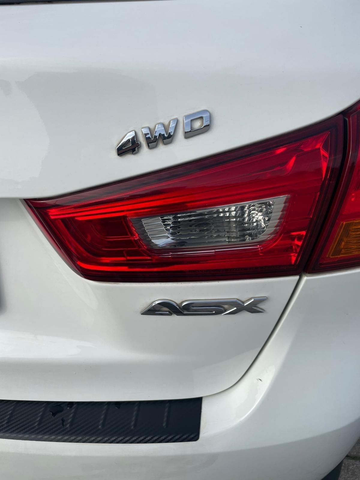 Mitsubishi ASX 2.2 DI-D 150 CV aut. 4WD Intense