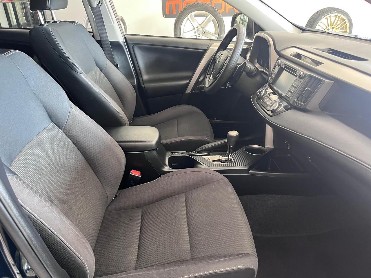 Toyota RAV4 - 2015 2.2 D-CAT 4WD 150cv 129.000 KM
