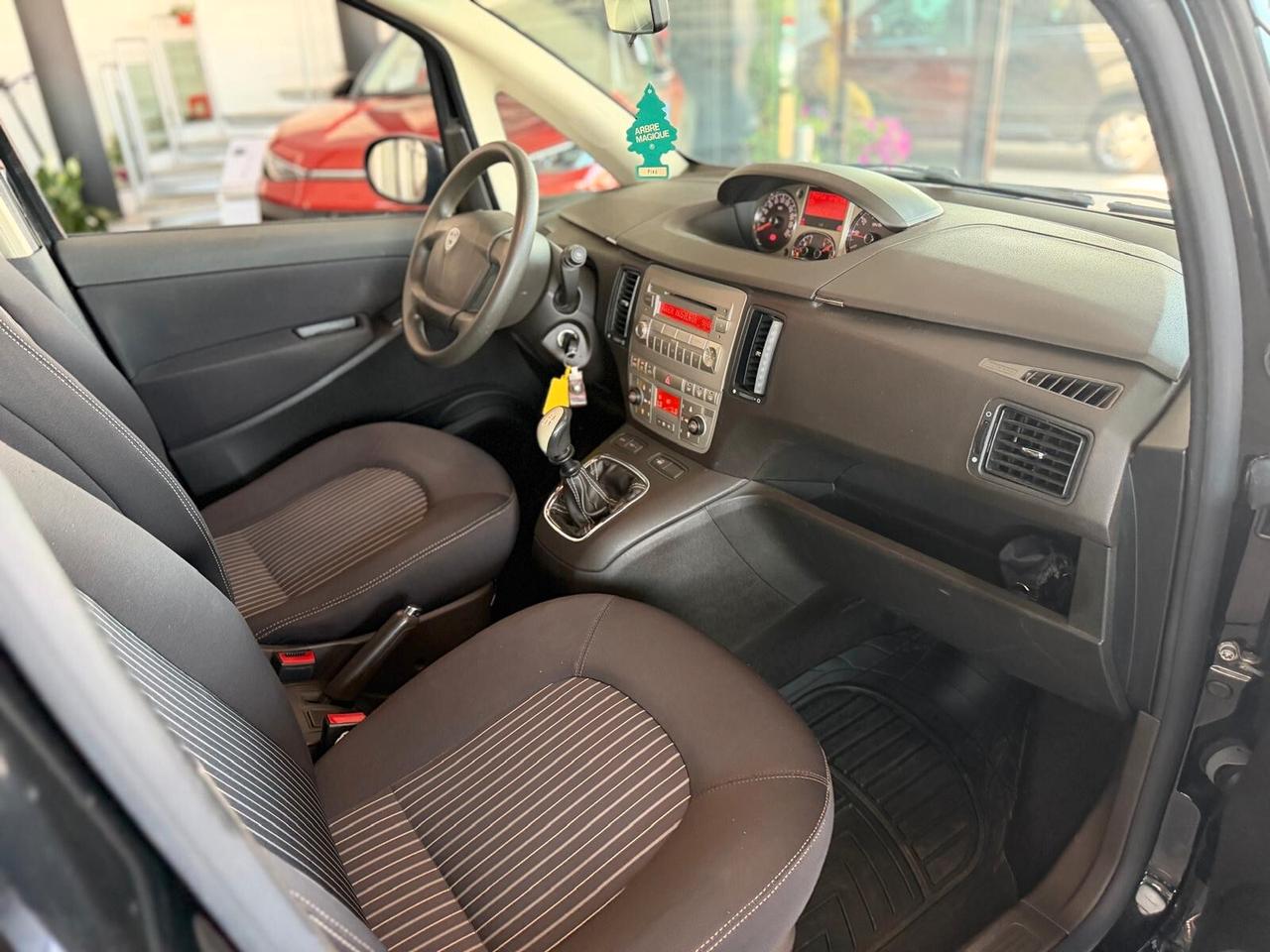 Lancia MUSA 1.4 Argento Ecochic GPL