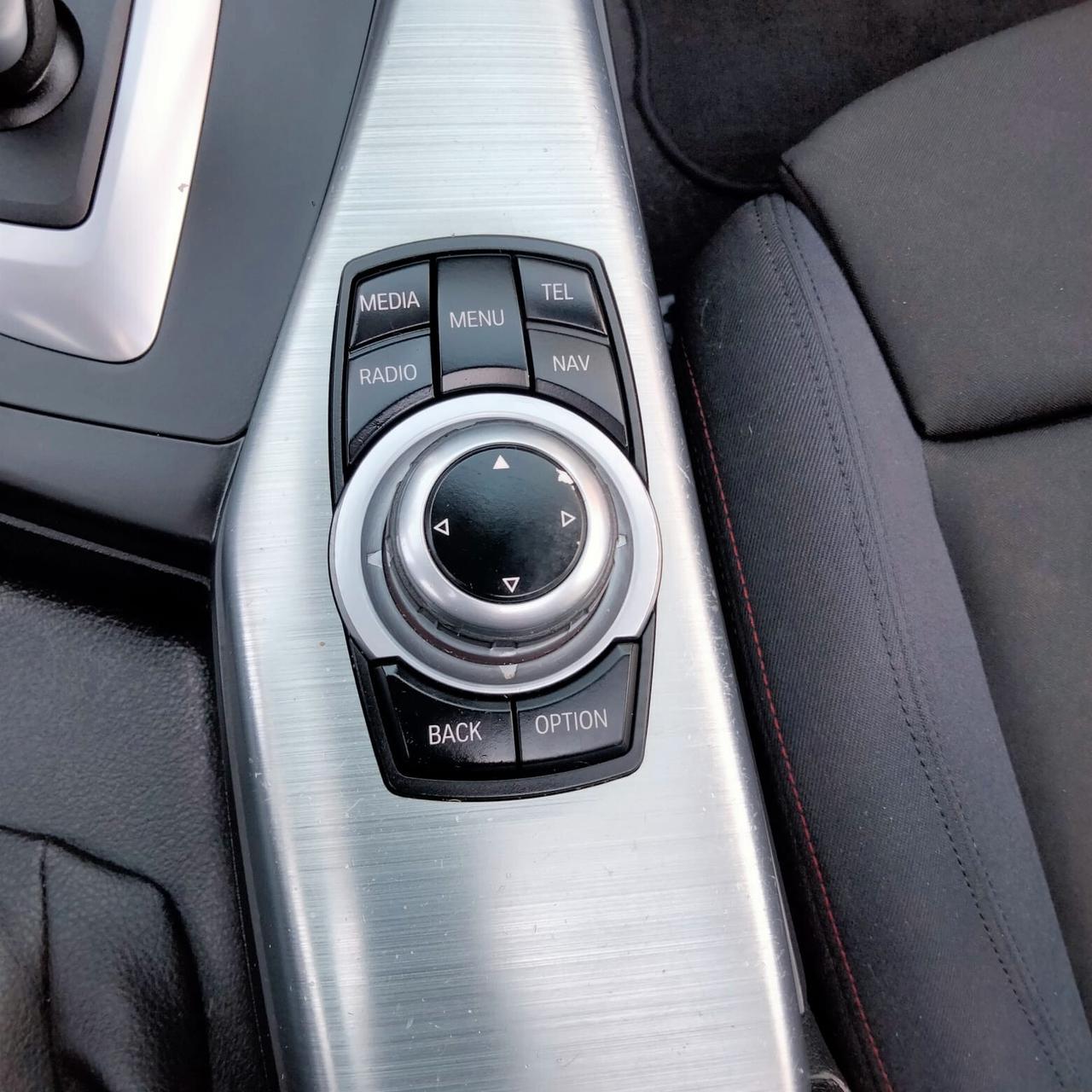 Bmw 116 116d 5p. Msport