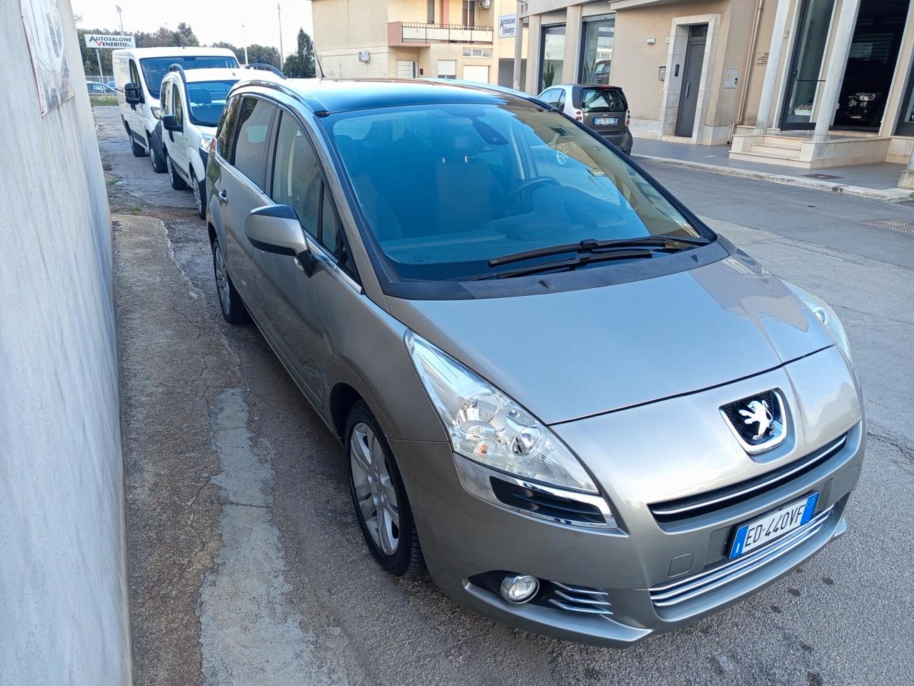 Peugeot 5008 2.0 Hdi 7 posti Allure