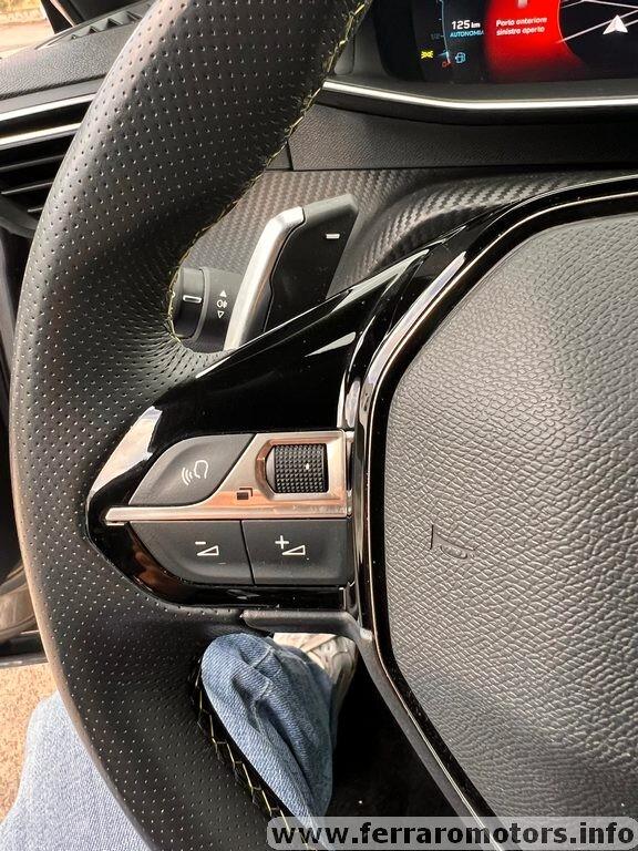 Peugeot 2008 BlueHDi 130 S&S EAT8 GT a 239 euro al mese