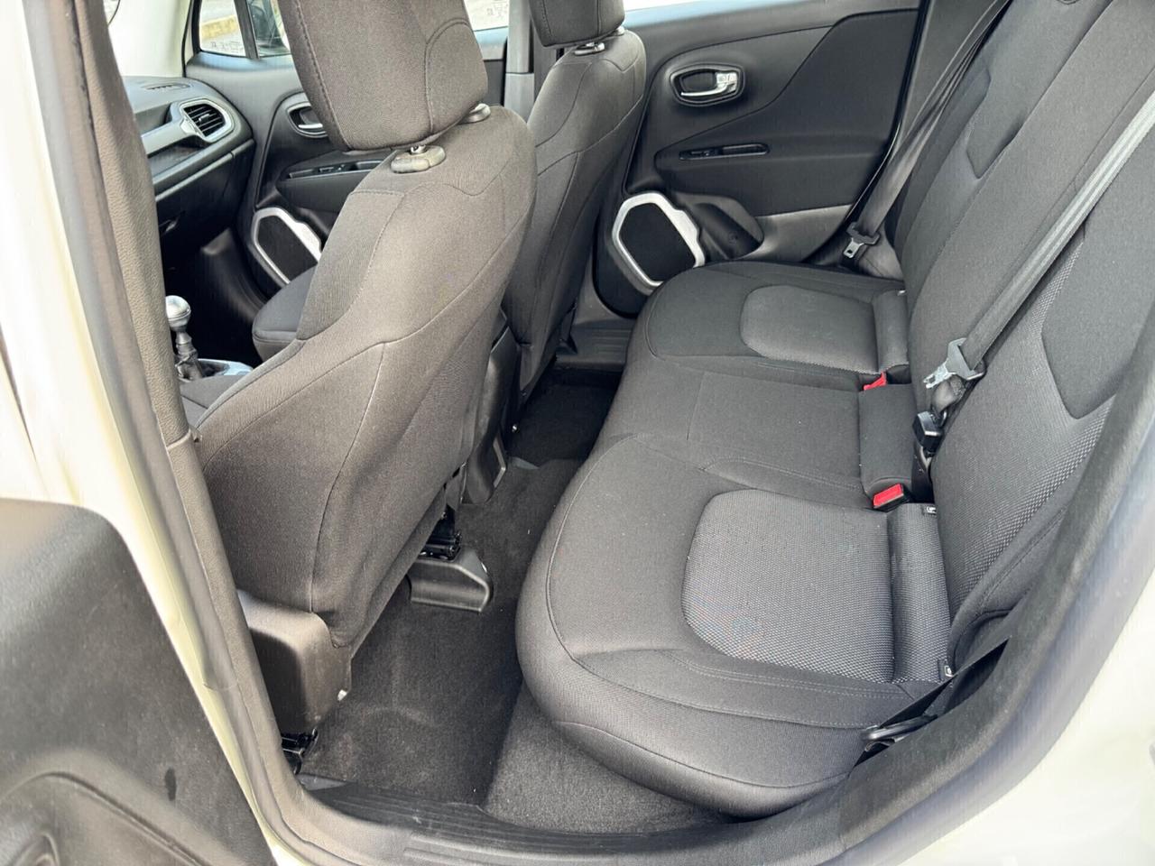 Jeep Renegade 1.6 E-TorQ EVO Sport