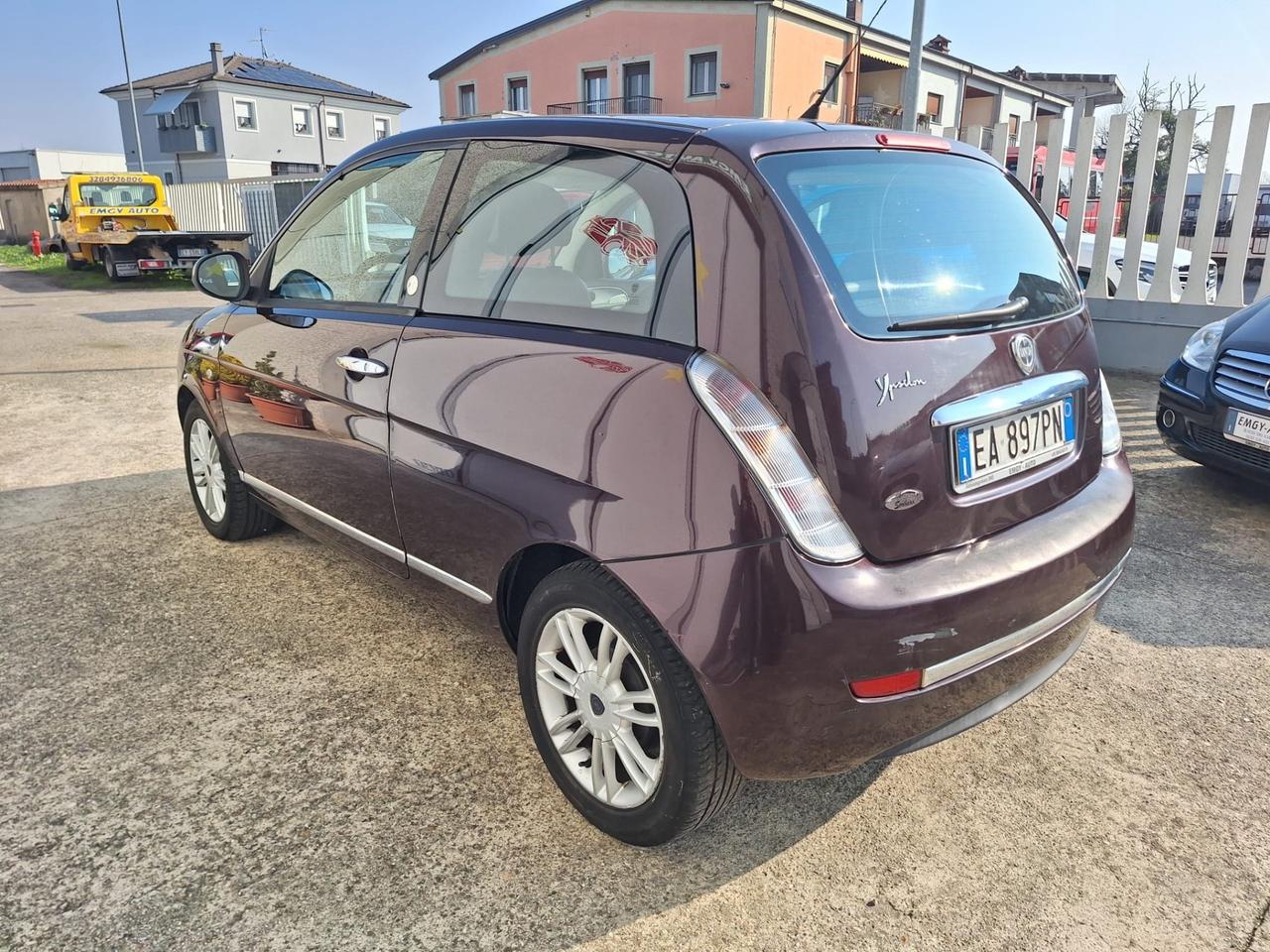 Lancia Ypsilon 1.4 Oro Ecochic GPL