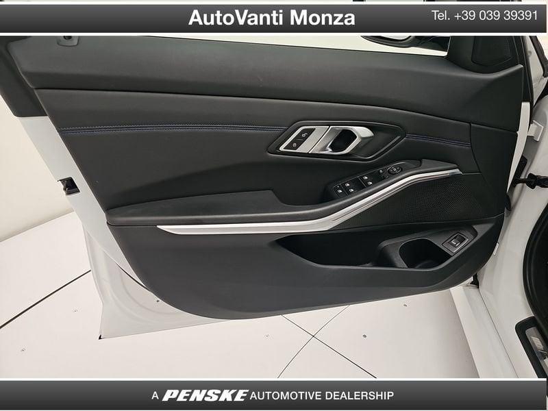 BMW Serie 3 M340i Touring mhev 48V xdrive auto