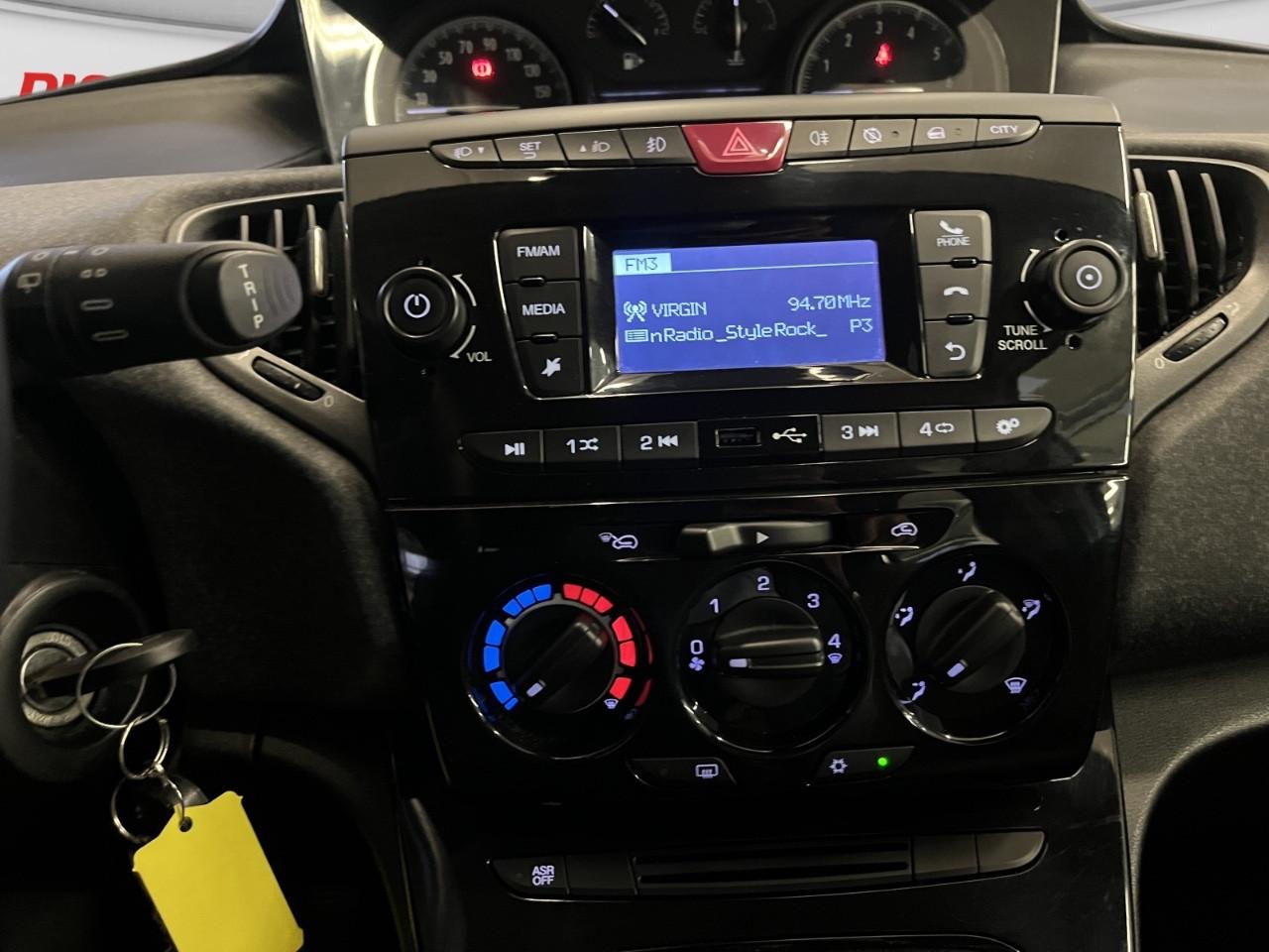 Lancia Ypsilon 1.2 69CV Start&Stop Elefantino Blu