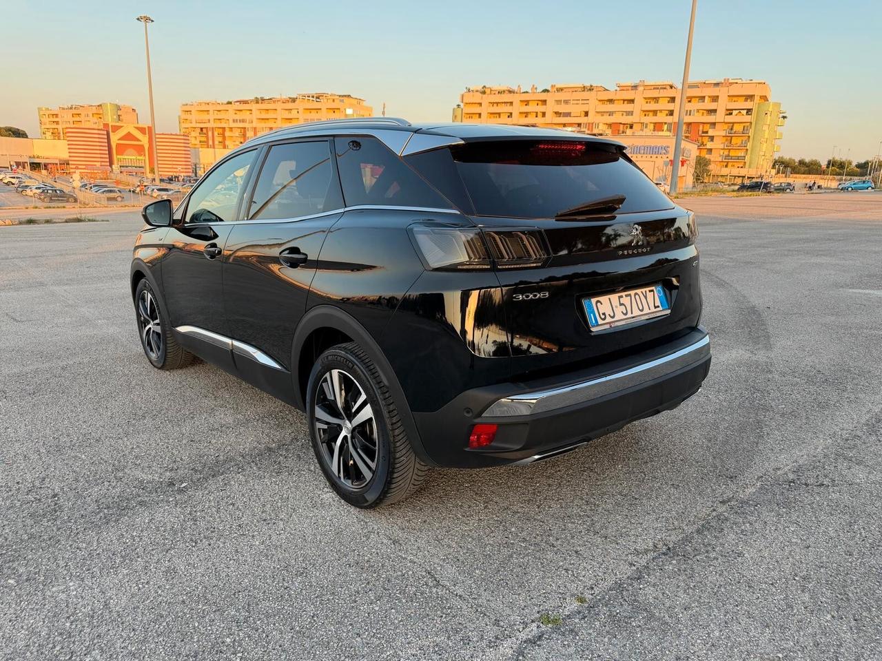 Peugeot 3008 BlueHDi 130 S&S EAT8 GT Pack