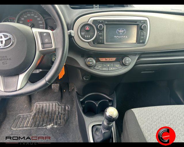 TOYOTA Yaris 1.3 5 porte Lounge