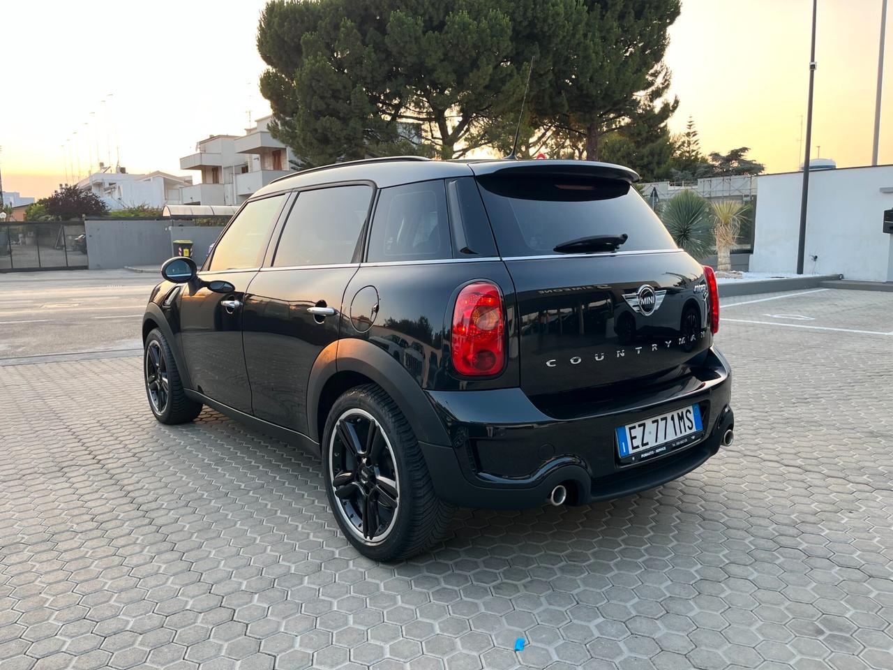Mini Cooper SD Countryman Mini 2.0 143CV Automatic