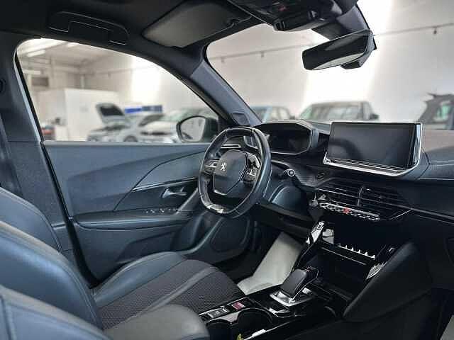 Peugeot 2008 motore elettrico 136 CV GT Line *TETTO PANORAMICO*