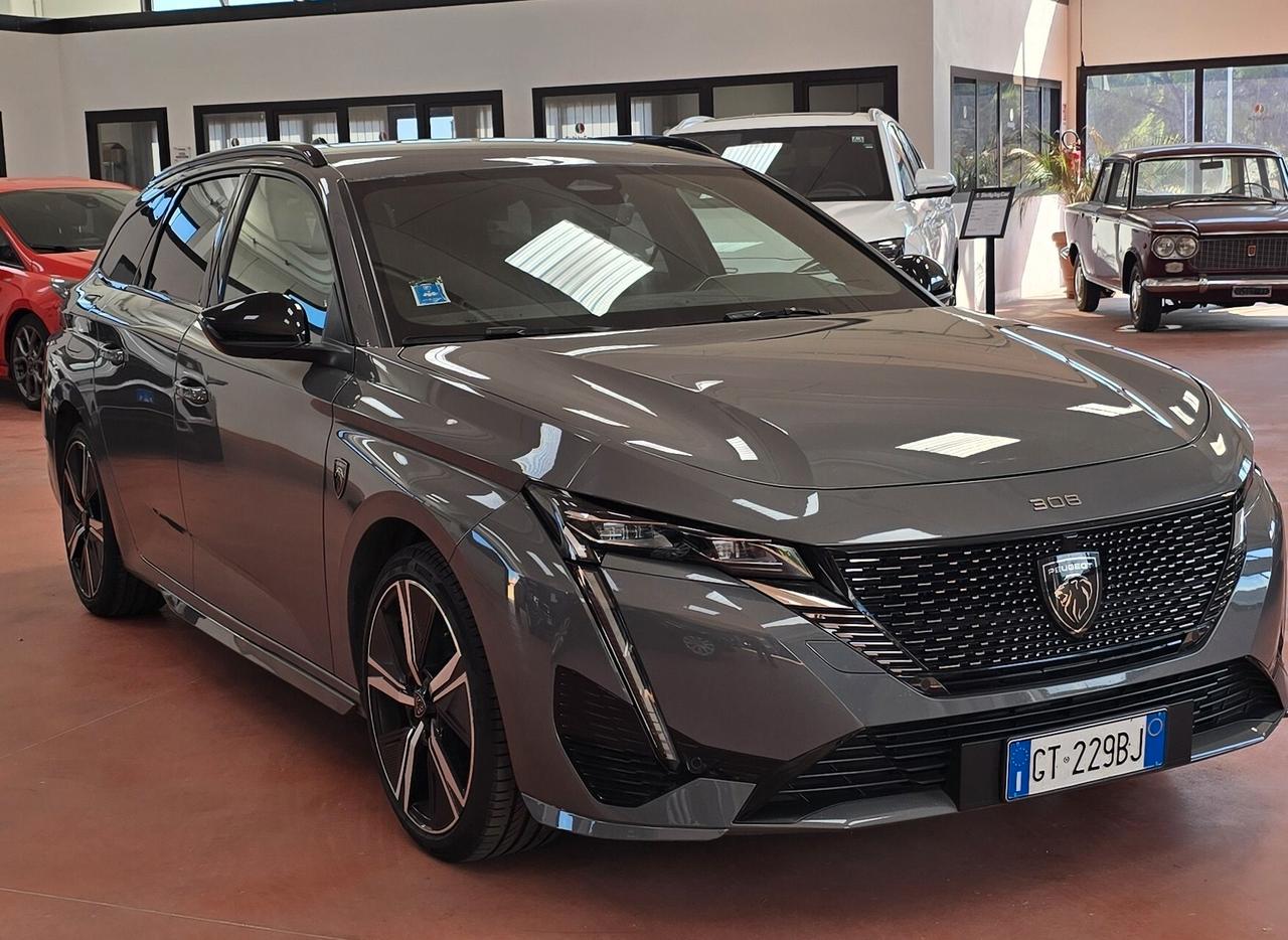 Peugeot SW 1.2 PureTech 130 CV S&S EAT8 GT – Eleganza, Spazio e Tecnologia Premium