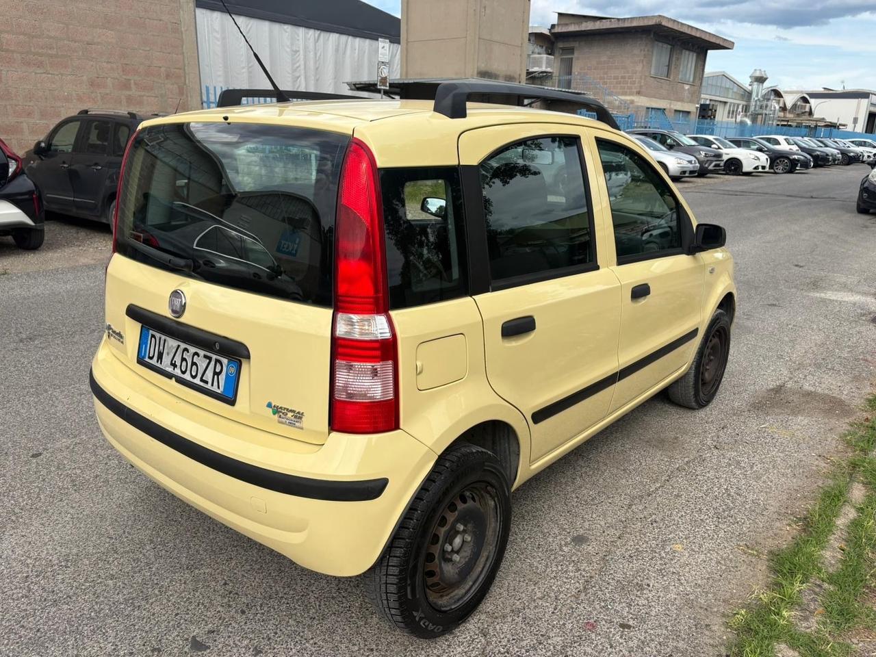 Fiat Panda 1.2 Dynamic natural power 2009 196.000 km