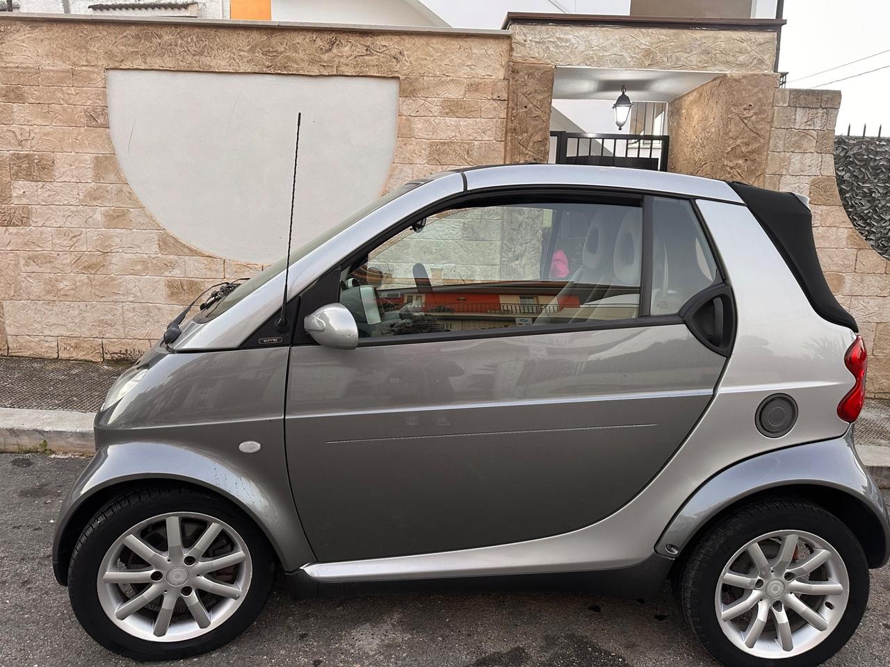 Smart ForTwo 700 cabrio (45 kW)