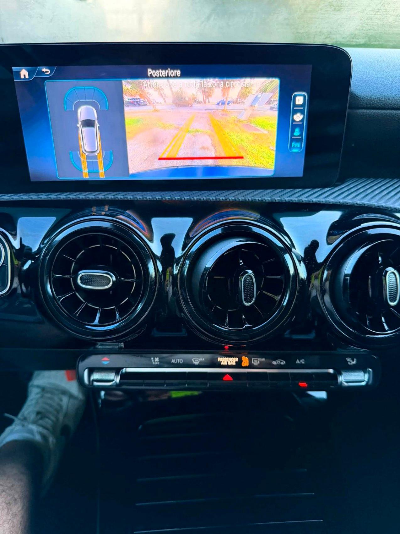 Mercedes A 180 D AMG Line Premium Plus Speedshift DCT AMG 8G