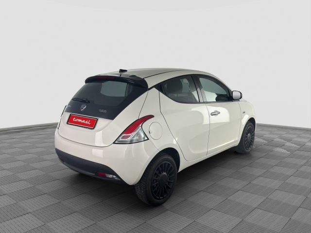 LANCIA Ypsilon Ypsilon 1.0 FireFly 5 porte S&S Hybrid Silver