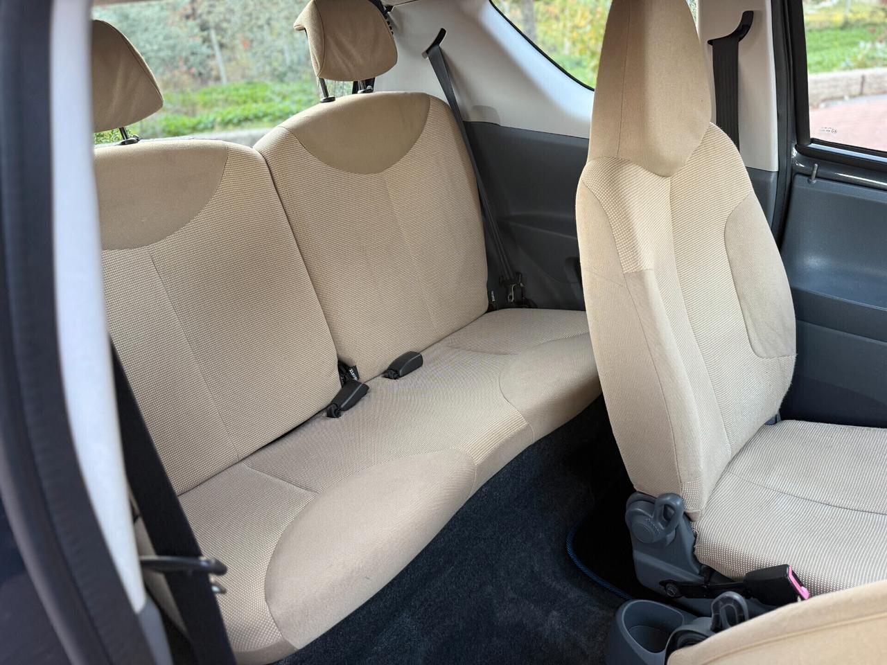 Peugeot 107 1.0 68CV 3p. Sweet Years neopatentati,ottime condizioni