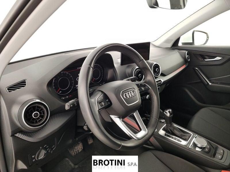 Audi Q2 1.5 35 TFSI BUSINESS ADVANCED S TRONIC