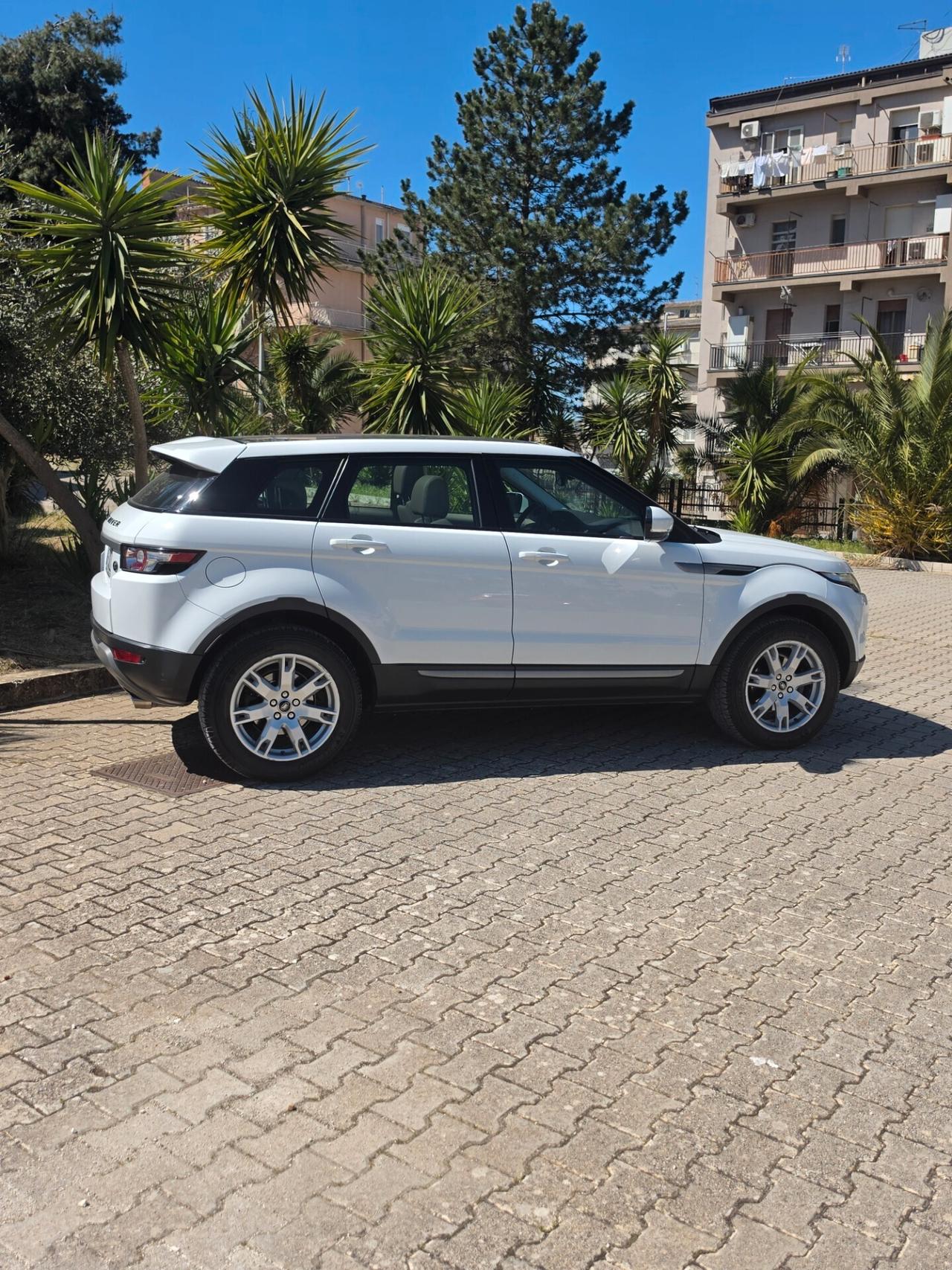Land Rover Range Evoque 2.2 Sd4 5p. AUTOBIOGRAPHY