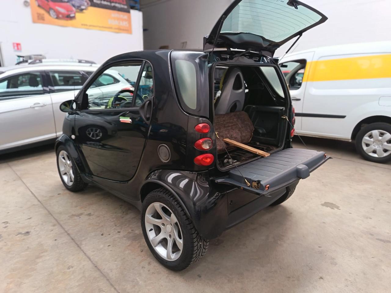 Smart ForTwo 700 coupé pulse (45 kW)