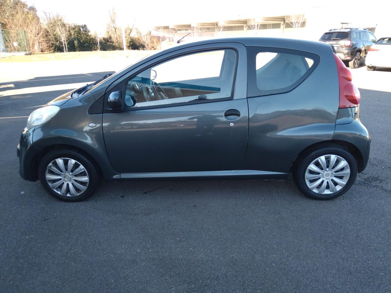 Citroen C1 1.0 68cv 3 porte Sport x neopatentati