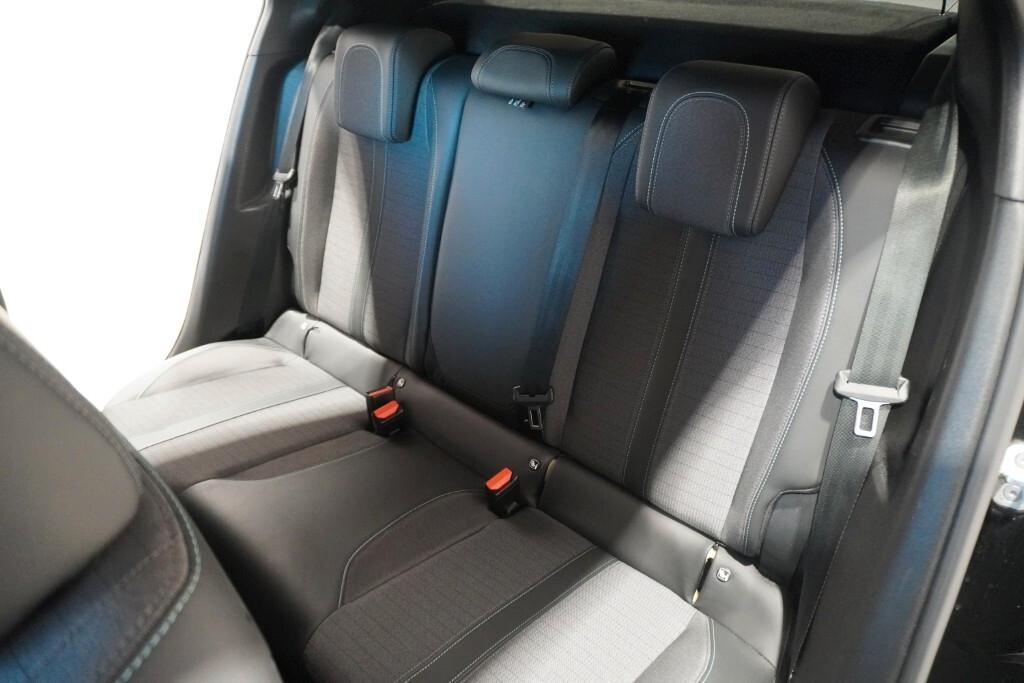 PEUGEOT 2008 1.2 PURETECH 100CV 6M. SeS ALLURE PACK ( FARI LED - I-COCKPIT - CRUISE - MIRROR - SENSORI POST. - TELECAMERA POST. - CERCHI 17 )