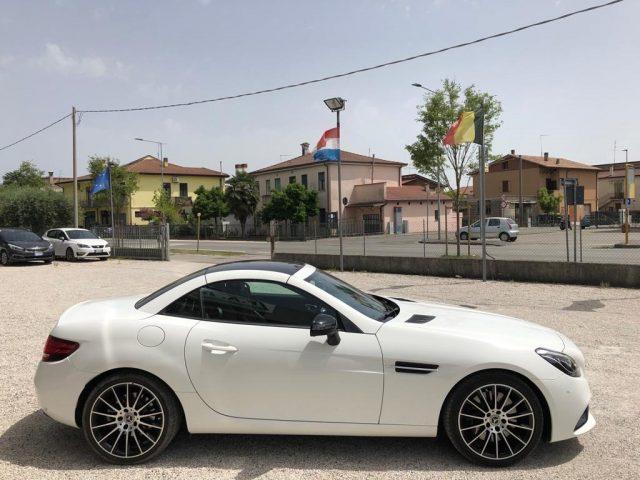 MERCEDES-BENZ SLC 200 AMG LINE
