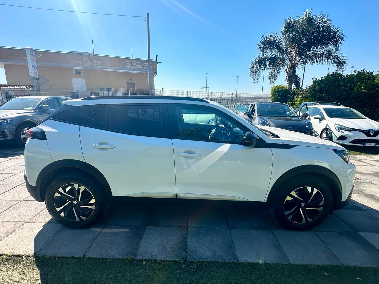 Peugeot 2008 BlueHDi 1.5HDI 130CV ALLURE -AUTOMATICA-SCHERMO COCKPIT 2022