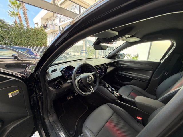 ALFA ROMEO Junior 1.2 136 CV Hybrid eDCT6 Speciale tua da ?299,00